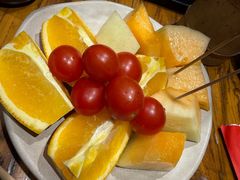 -老牌坊云南鱼豆花火锅(爱建店)