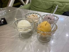 鲜奶冰淇淋-雪山晋乡楼(食品街店)