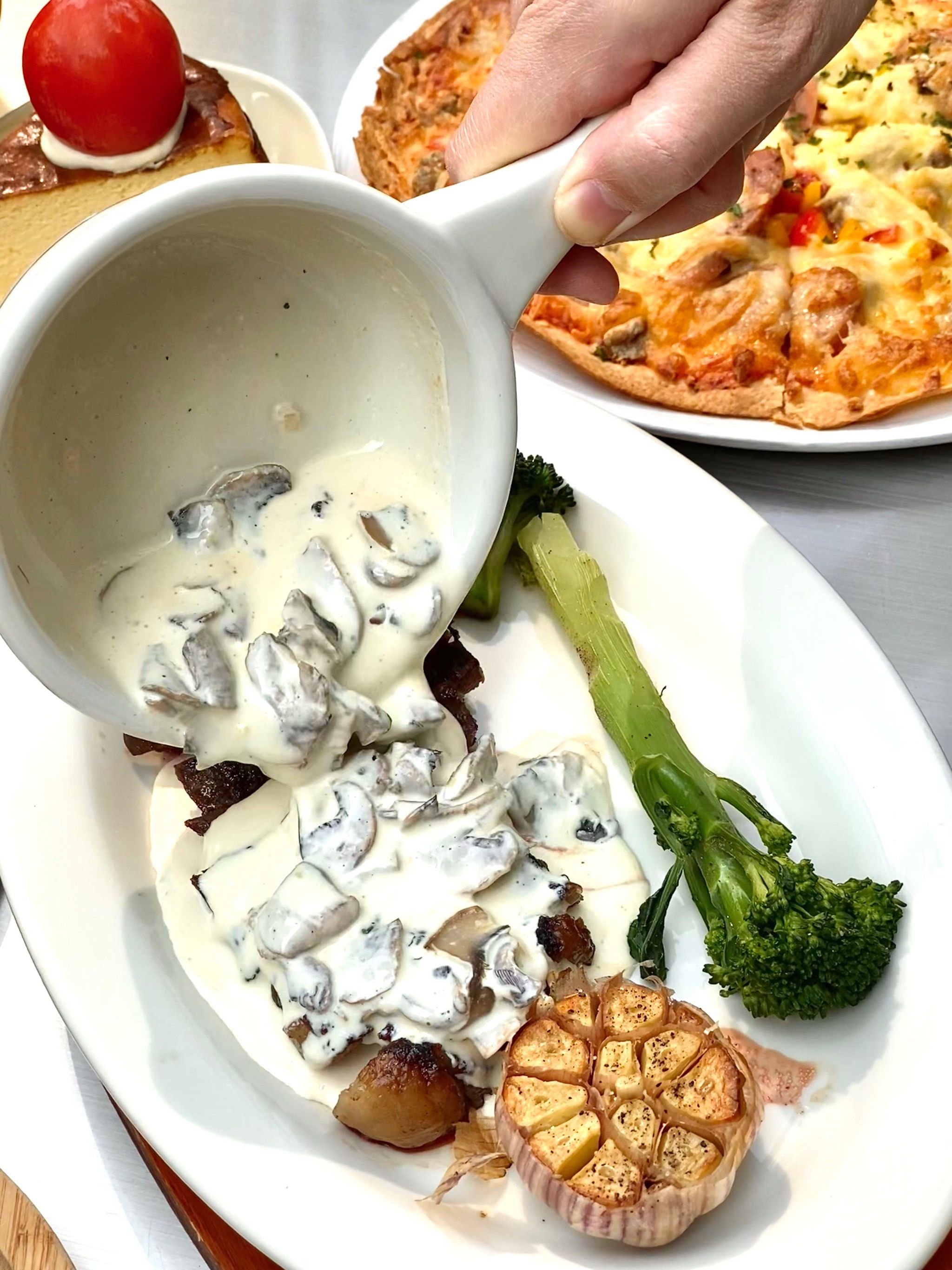 在华发吃到了黛安牛排