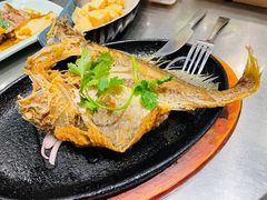 -潮界(凯德晶萃店)