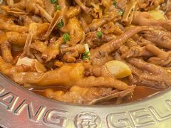 -胖哥俩肉蟹煲(湖滨银泰in77店)