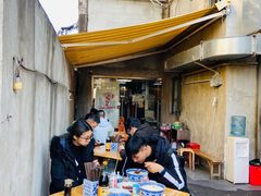 -沪西老弄堂面馆(定西路店)