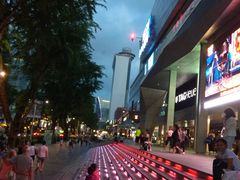 -詹爷爷乌节路街头冰淇淋