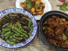 -江城燕子大排档(江汉路步行街店)