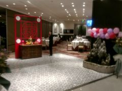 -虹桥天地-停车场