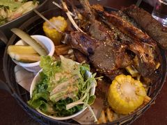 招牌什锦烤肉拼盘-疯克大象美式烤肉餐厅