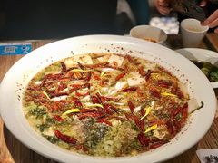 -江湖情酸菜鱼(万菱汇店)