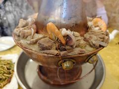 -鑫渔港海鲜本地菜·山海关浑锅(东戴河店)