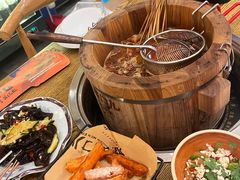 -聚串门儿·东北烧烤(信义坊店)