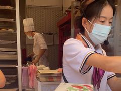 -嘉华鲜花饼·现烤(昆明老街店)