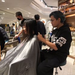 点击看大图 -苏豪路易士·嘉玛发廊
