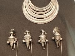 -北京服装学院民族服饰博物馆