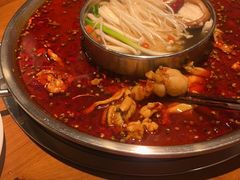 -巴隆门重庆老火锅(太湖路店)