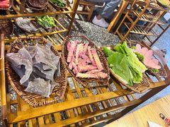 -阿婆情腊排骨火锅(金虹路店)