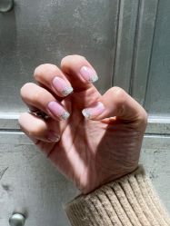 -悦指间美甲美睫