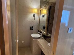 -北京朝阳悠唐皇冠假日酒店