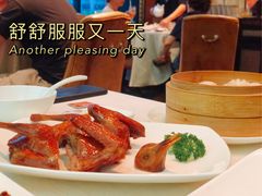 脆皮烧顶鸽-御宝轩(益丰·外滩源店)