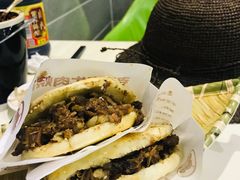 牛肉烧饼（多肉）-穆得·老周家牛肉烧饼(普利街店)