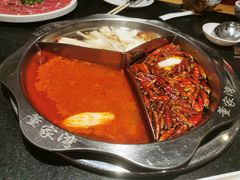红油鸳鸯锅-董家湾重庆老火锅(嘉华店)
