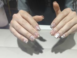-晨·艺美甲美睫