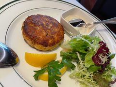 招牌蟹肉饼-Wolfgang’s Steakhouse 沃夫冈牛排馆(上海白玉兰广场店)