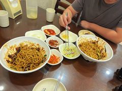 -贵宾庄炸酱面·韩式料理(高区店)