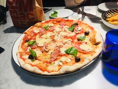 皇太后披萨-玛尚诺意式餐厅(官舍店)