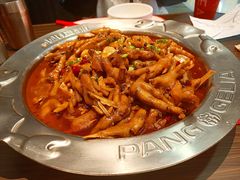 -胖哥俩肉蟹煲(湖滨银泰in77店)