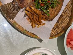 -茶花妹子云南餐厅(传媒大学店)