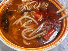 -沁麦源过桥米线(总店)