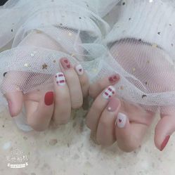 -甲壳虫美甲美睫·美肤