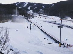 -中旅松花湖滑雪场