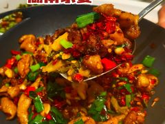 拆骨肉肥肠-常株潭·湖南家宴·团建宴会厅(西乡店)