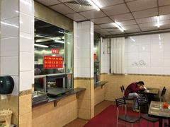 大堂-春雨羊汤店(广开四马路总店)