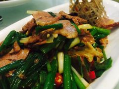 -车之谷·汽车文化主题餐厅(汽开店)