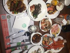 -亚马逊环球美食百汇(新城吾悦广场店)