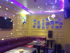 包房-雨格纯 KTV