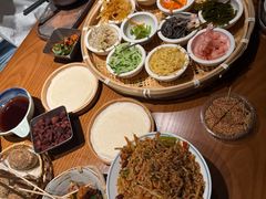 -包整·丝娃娃(一览甲秀楼风景店)