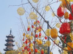 -龙华寺