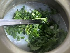 招牌拆骨鲫鱼粥-先鲜鲫鱼粥