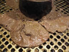 -唯成•韩国炭火烤肉 유성고기