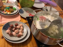 -渔家火锅·海鲜自助餐·演艺(亚龙湾天域酒店)