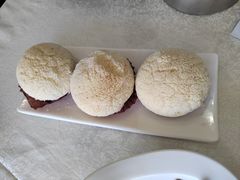 -旋转餐厅
