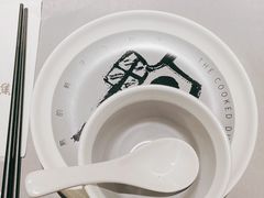 餐具摆设-老鸭集(金沙龙湖天街店)