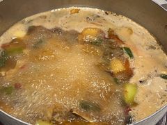 -七欣天香辣蟹火锅(闵行浦江欢乐颂店)