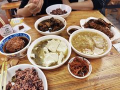 雪里红炖豆腐-盛京美食佳坛肉馆(沈阳总店)