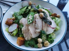 牛油果秋葵烧鸡沙拉-COMMUNE幻师(五角场店)