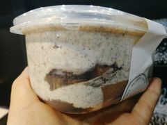 奥利奥咸奶油焦糖脆-一块甜品店