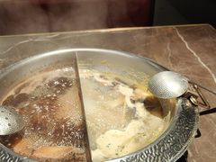 -一绪に和牛寿喜烧(罗湖益田假日店)