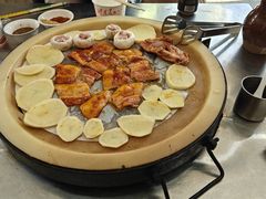 -随意石板烧(大理古城店)